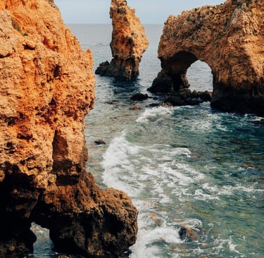 Wo sind die schönsten Felsen an der Algarve