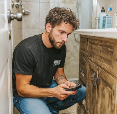 MoldWarden technician testing for mold in Carlsbad San Diego