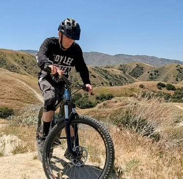 a mtb rider thinking about the jump they are about to hit