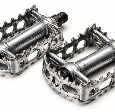 old school bear claw bmx pedals