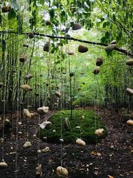 Art éphémère en forêt, utiliser les éléments naturels pour créer