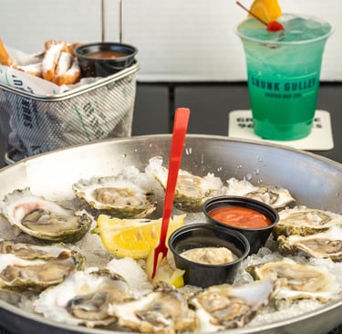 a tray of oysters 