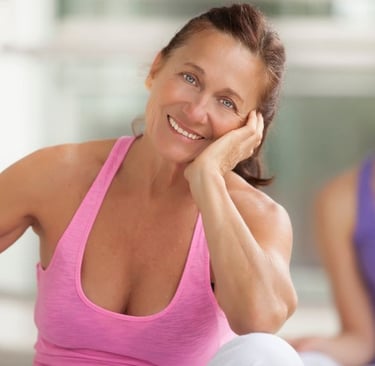 woman in pink tank top
