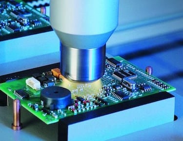 Application methods for conformal coating on PCBs with Omini for reliable, high-quality results.