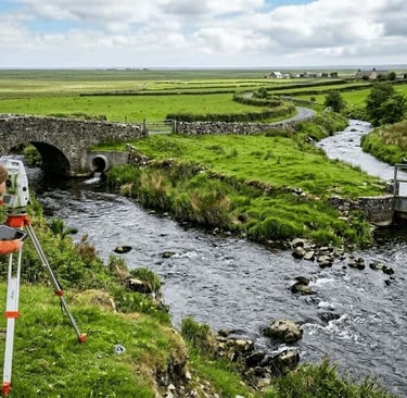 Sezioni trasversali fluviali per analisi idrogeologica in ambiente GIS