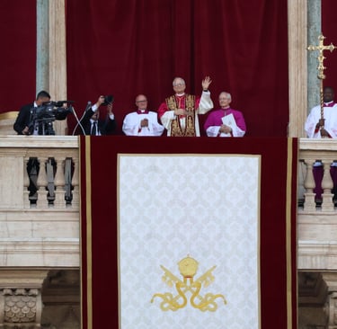 El papa Leon XIV en la sección del Vaticano de la página Voces de amor y vida