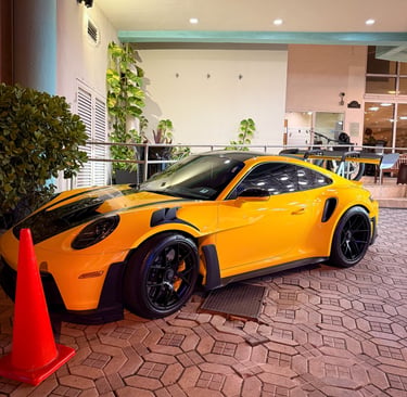 Porsche 911 GT3 RS left exterior view