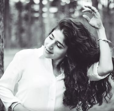 photographe de portrait, style nature, photo en noir et blanc