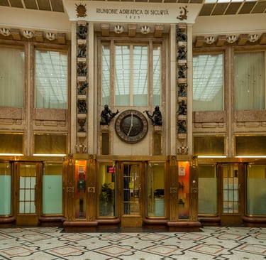 Reinhard Mokros: Adria-Palast in Prag