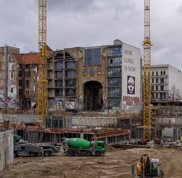 Reinhard Mokros: Berlin, Baustelle Tacheles Gelände 2019