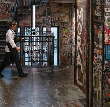 Reinhard Mokros: Berlin, Tacheles Gebäude 2023