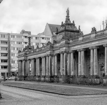 Reinhard Mokros: Berlin, Kleistpark, Königskollonaden