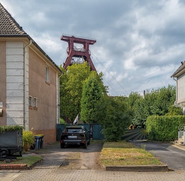 Wohnhaus vor Zeche Zollverein in Essen