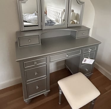 Furniture of America painted vanity - grey, with stool
