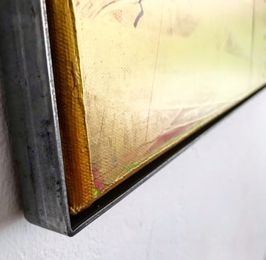 Acrylic on canvas, in golden tones and framed in a shadow steel gap - Flash for empathy