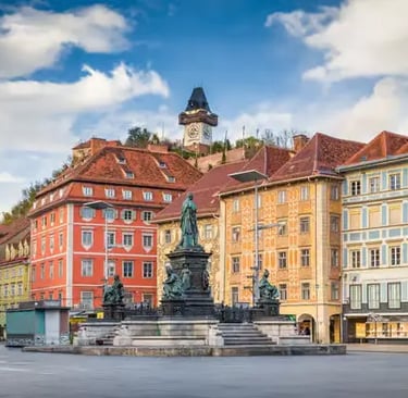 A wide view of the vibrant Hauptplatz square, showing why Graz is worth visiting on a trip to Austria.