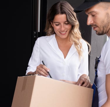 Déménagement : Qui prévenir lors d’un changement d’adresse ? VIRTUS DÉMÉNAGEMENT