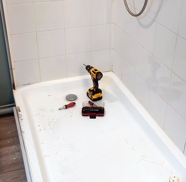 Enlèvement des anciens joints en silicone