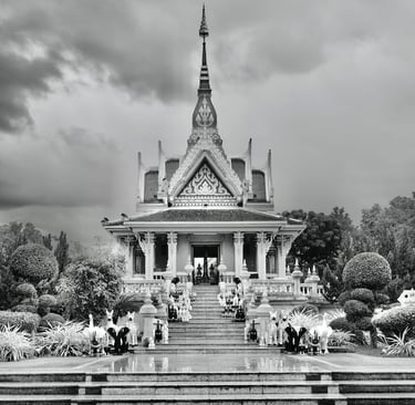 Thai temple in Nong Khai by Peter Pickering