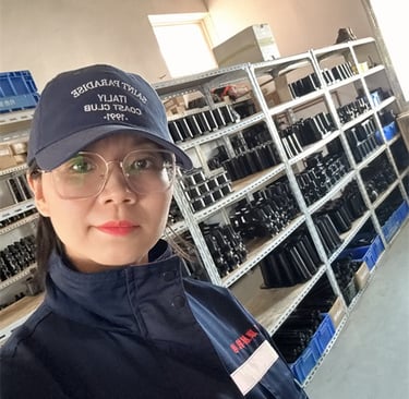 Dalian Kangzhan factory floor: Producing industrial nut runners