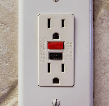 GFCI power outlet