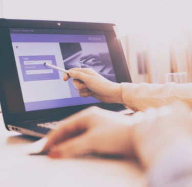 React vs Vue vs Angular: Ktorý JavaScript framework by ste si mali vybrať?