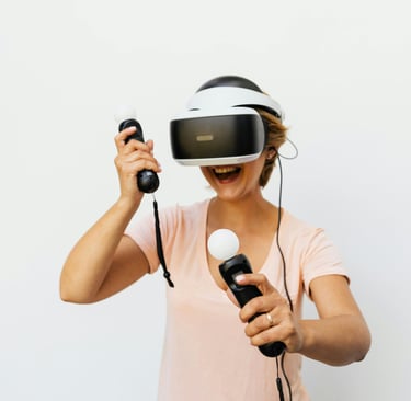 woman smiling and playing VR