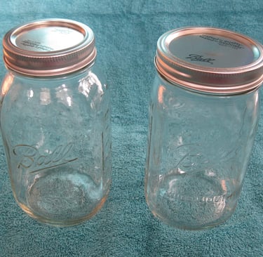 the difference between a standard jar and a wide-mouth jar