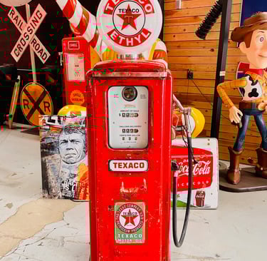 American gasoline pump Texaco Tokheim T39 from 1949,Texaco Tokheim pump,