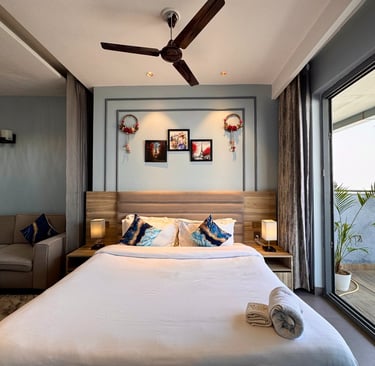 luxurious stay in noida sector 94