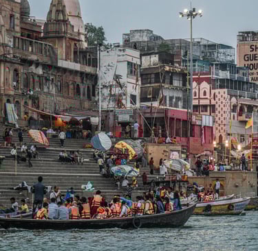 Evening Boating From Dashashwamedh Ghat