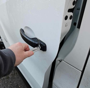 emergency locksmith services Exeter car gain entry Honiton