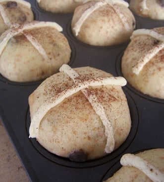 freshly baked hot cross buns