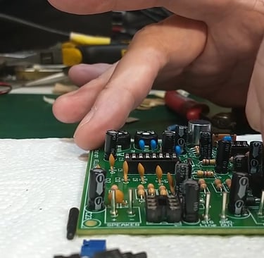 Digital echo chamber kit. Inserting potentiometers.