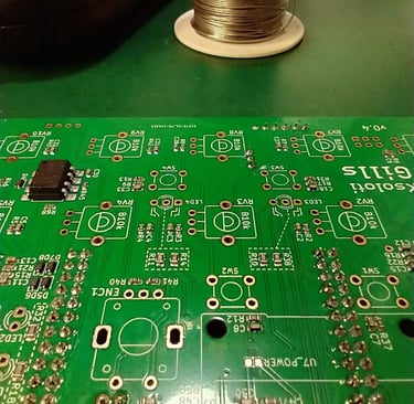 Ksoloti Gills: Header fitting 1