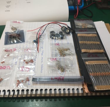 Deadbug prototype components