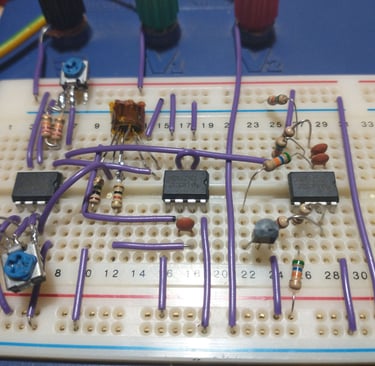 Breadboard VCO adding the oscillator stage