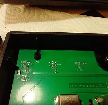 Stylophone Beat sync mod LED location 1