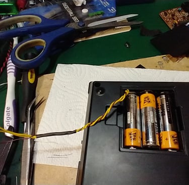 Stylophone Beat sync mod cable routing 3