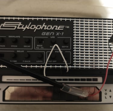 Stylophone Gen X-1 stylus adapter 1