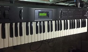 Korg X5: Digital rompler synth.
