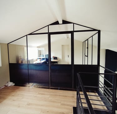 création pièce mezzanine verrière