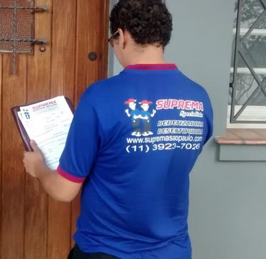 funcionário da Suprema Desentupidora