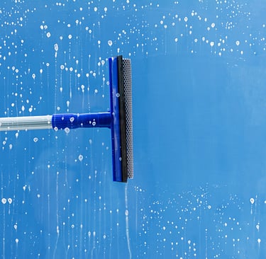 Nettoyage des vitres, lavage des vitres , nettoyage de panneaux solaires