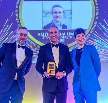 Amyr Rocha Lima MSc CFP Chartered Financial Planner Professional Adviser Champion of Advice Award