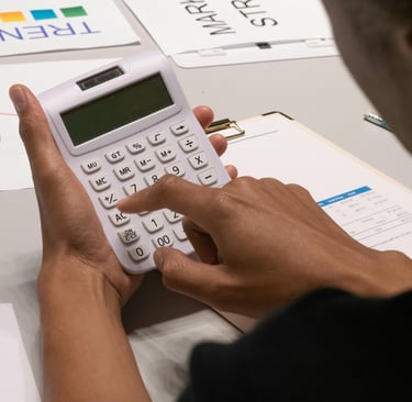 a falta de automatización en datos y su coste, que Cuvo ayuda a reducir.