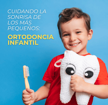 ortodoncia niño sonriendo con cepillo