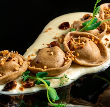Pasta ripiena di gorgonzola e pera con nocciola
