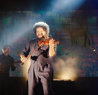 Tony playing with Radhi Chawali at a festival in Tunisia 