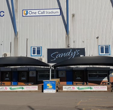 SSA sponsored canopies outside Sandys bar